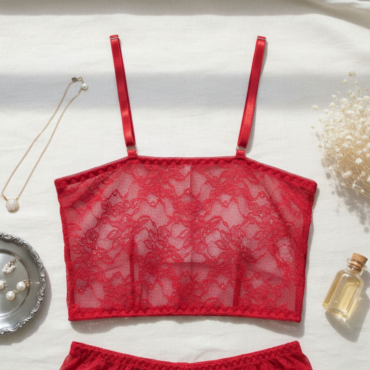 GARSIL - Crop Top Corto Con Encaje Para Mujer Con Tirantes Y Broches Delantero