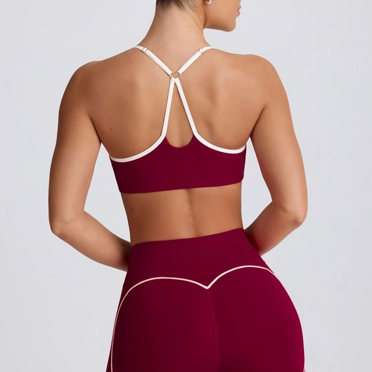 VELVET - Conjunto Deportivo Iconic Burdeo Mujer