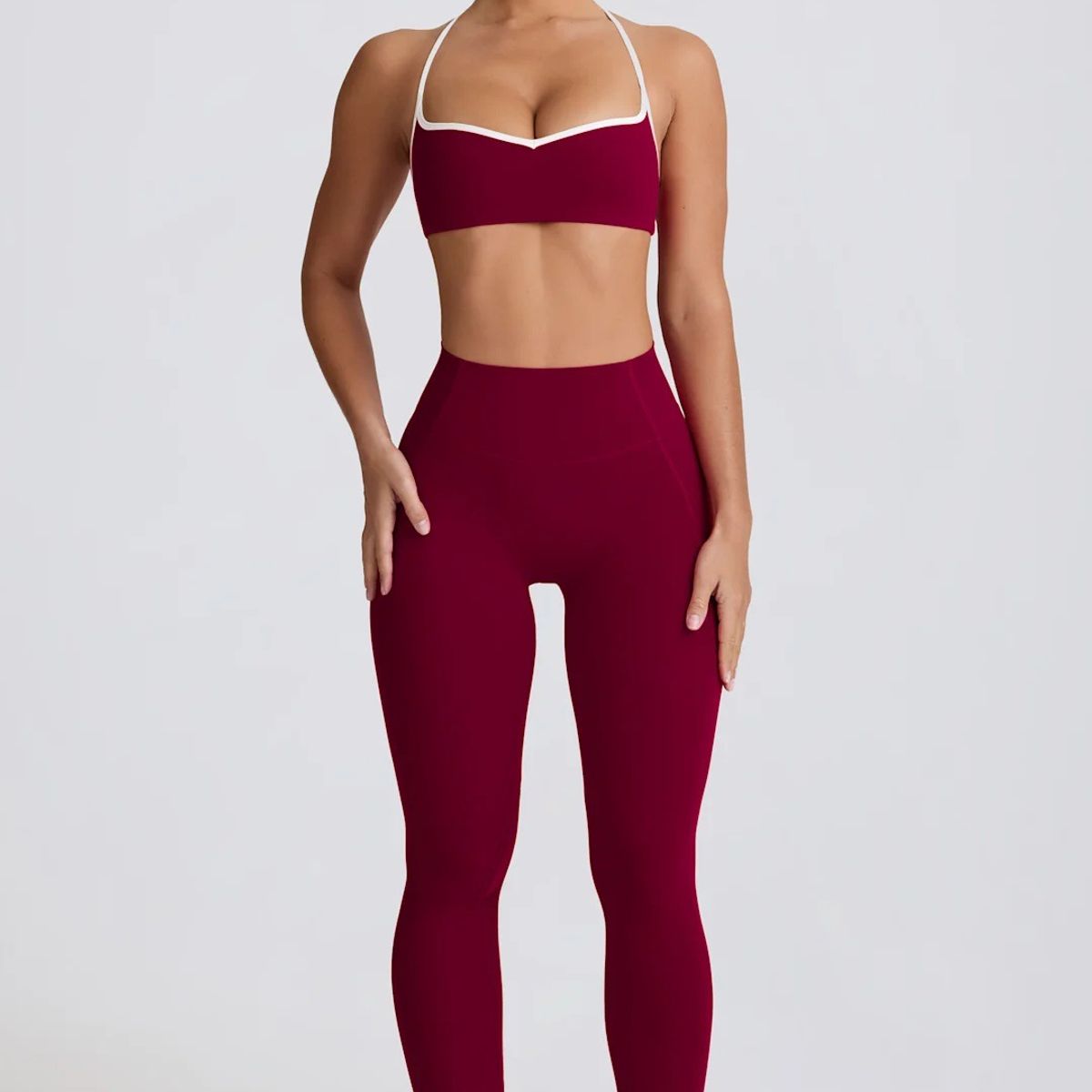 VELVET - Conjunto Deportivo Iconic Burdeo Mujer