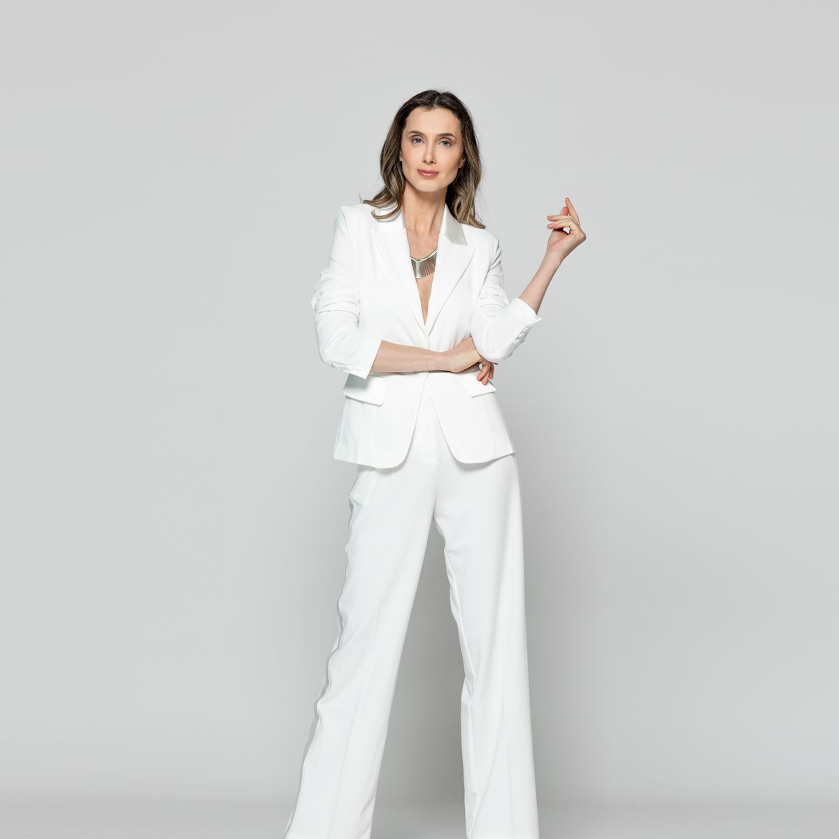 LINEATRE - Chaqueta Mujer Tipo Blazer Caterina Con Botón Satinada Blanco Crudo Lineatre