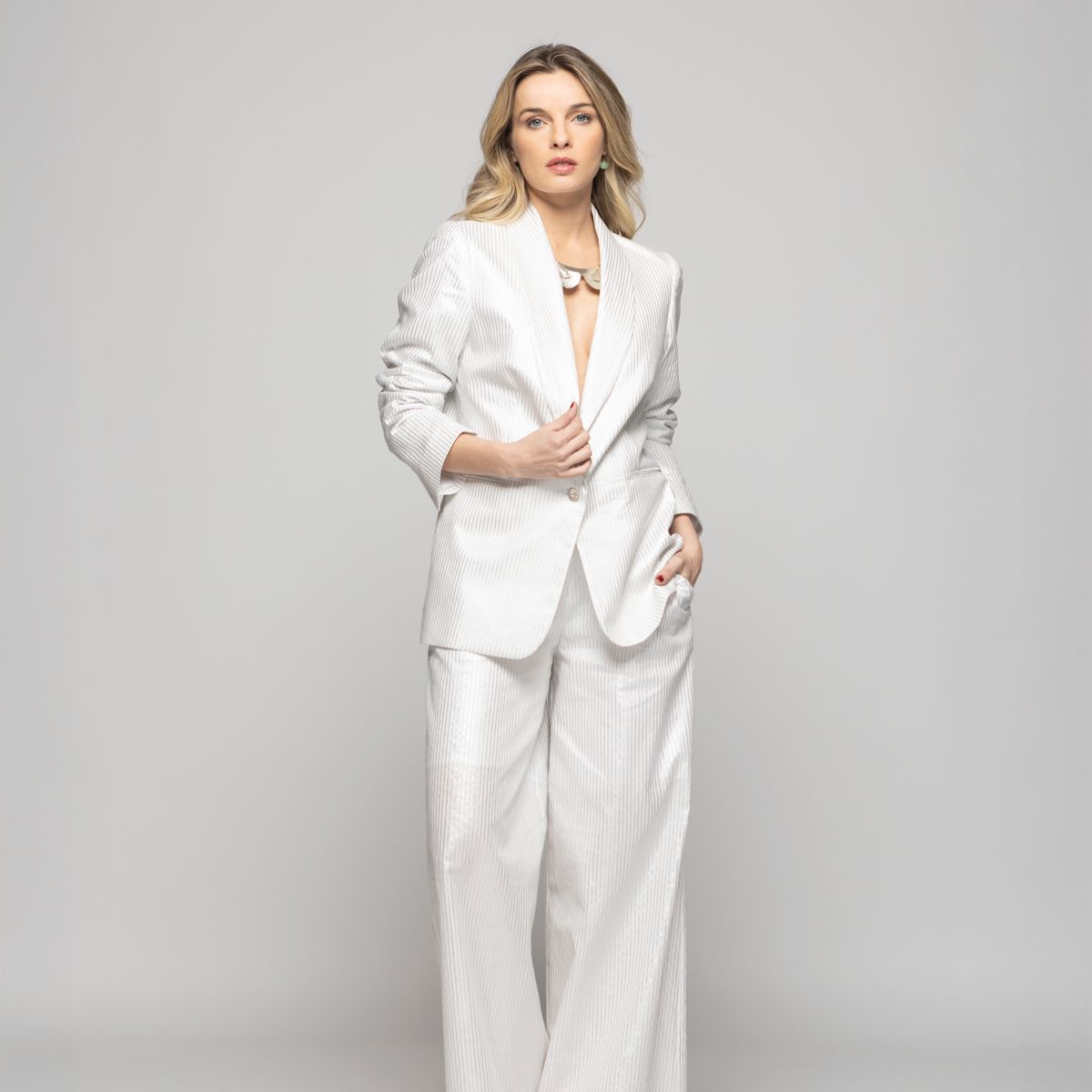 LUDOVICA - Blazer Mujer Iris Largo Clásico Algodón Folia Blanco Ludovica