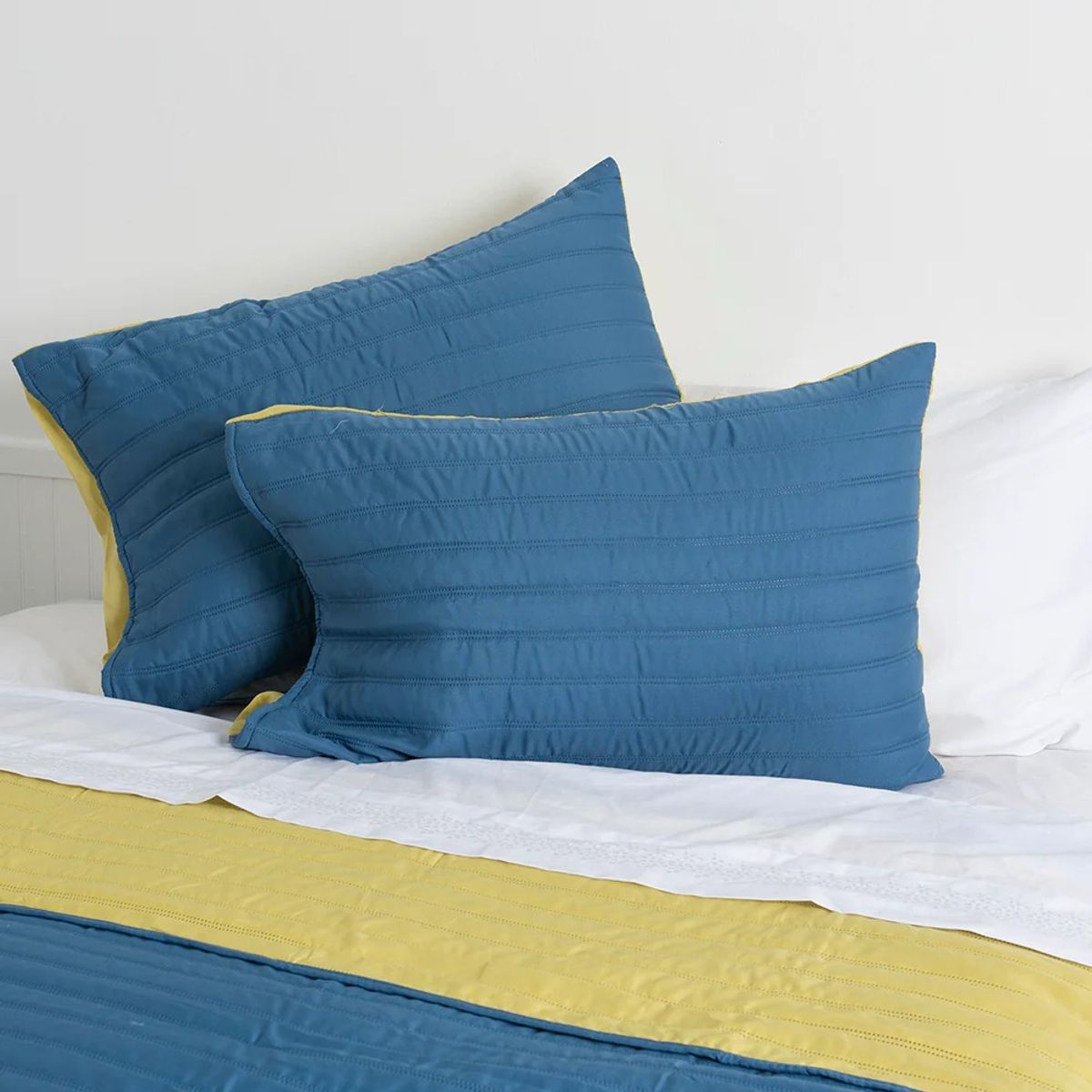 MASHINI - Quilt Microfibra 2 Plazas Toledo Bicolor