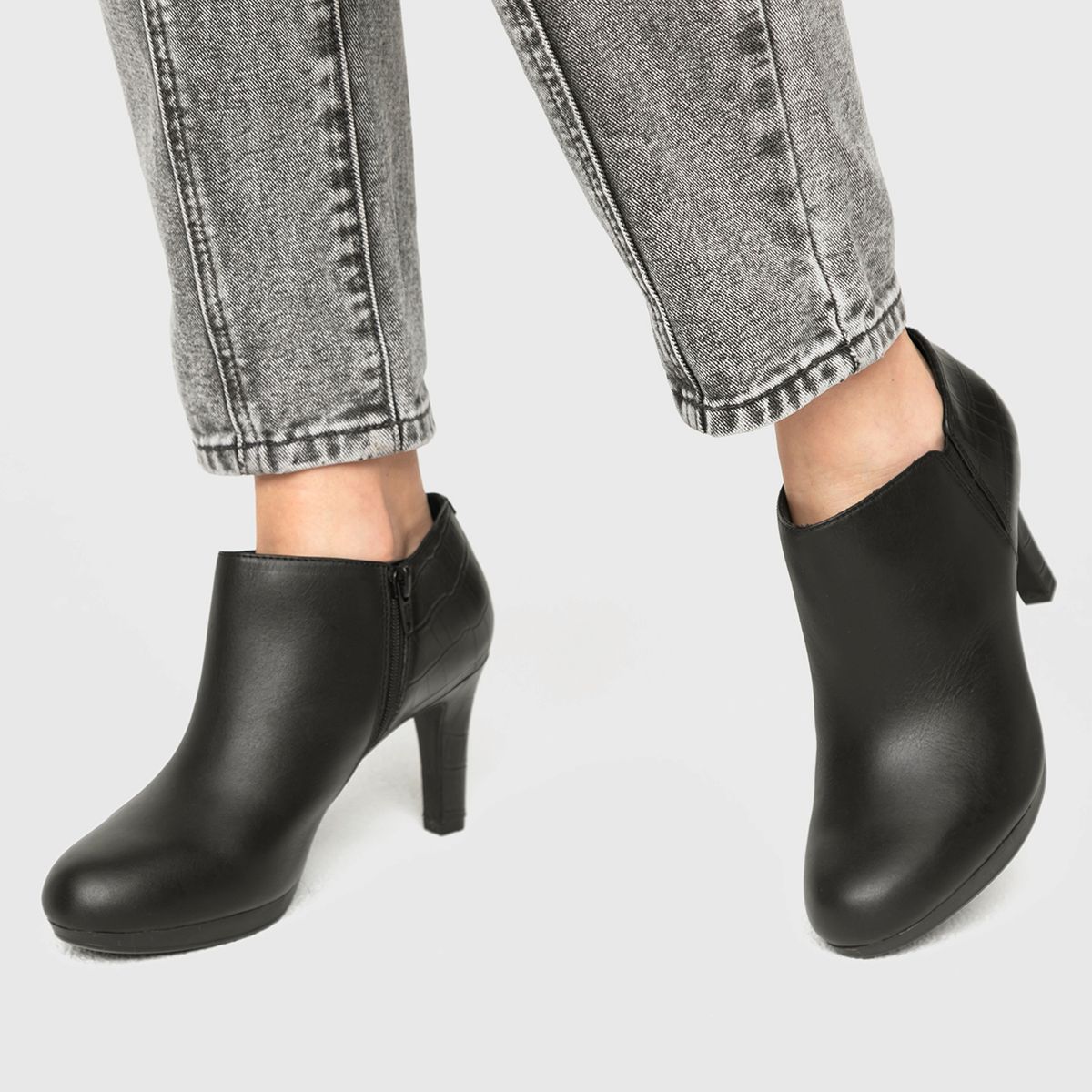 CLARKS - Botín Mujer Negro