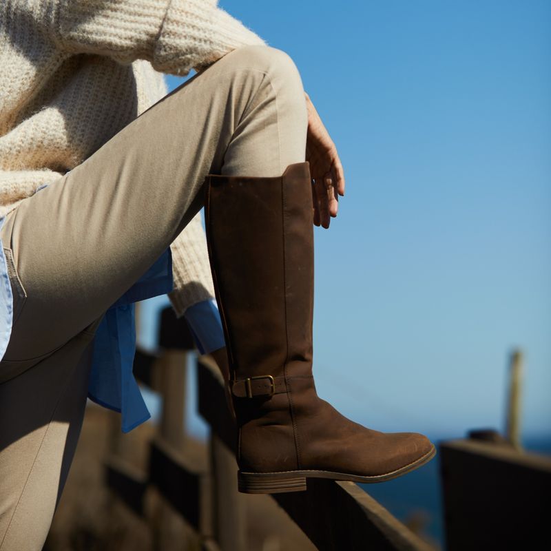 CLARKS - Bota Vaquera Mujer Cuero Café Clarks
