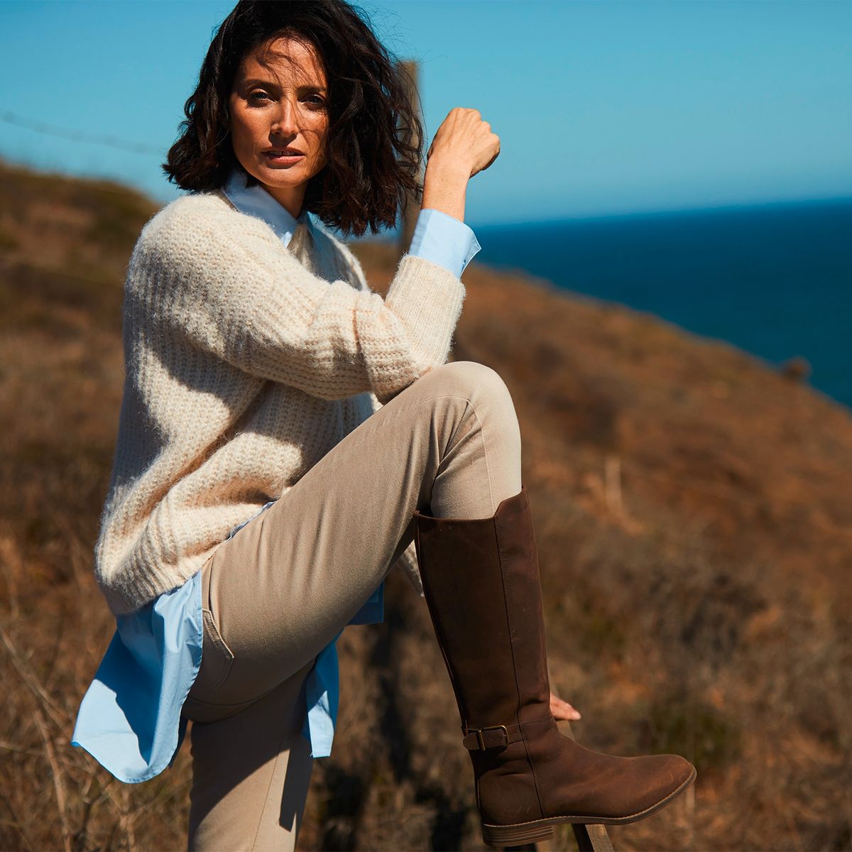 CLARKS - Bota Vaquera Mujer Cuero Café Clarks