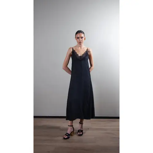 LA MURA - Vestido Jacinta Negro