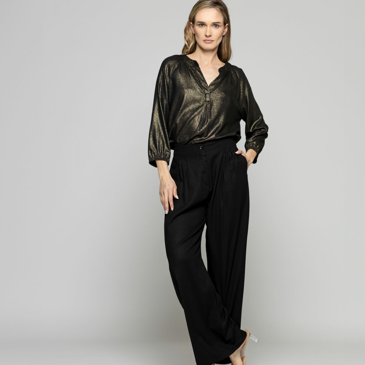 LUDOVICA - Blusa Mujer Camelia Viscosa Escote V Manga Larga Metalizada Ludovica