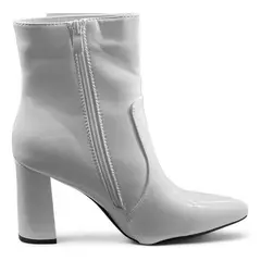 CARBIN - Botines Charol Con Taco De 7cms Punta Fina