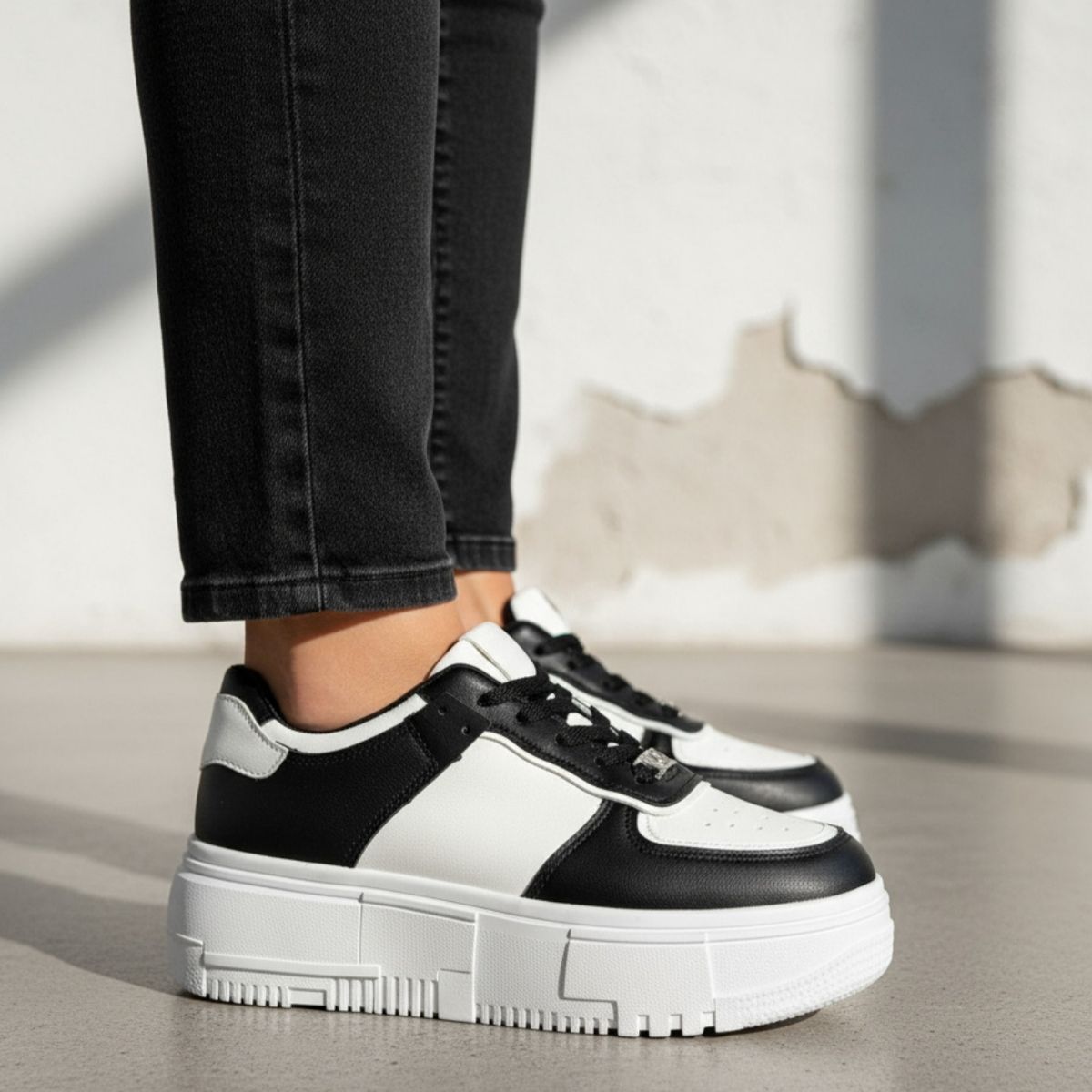 HERIEL - Zapatillas Casuales Mujer  M352 Horma Pequeña