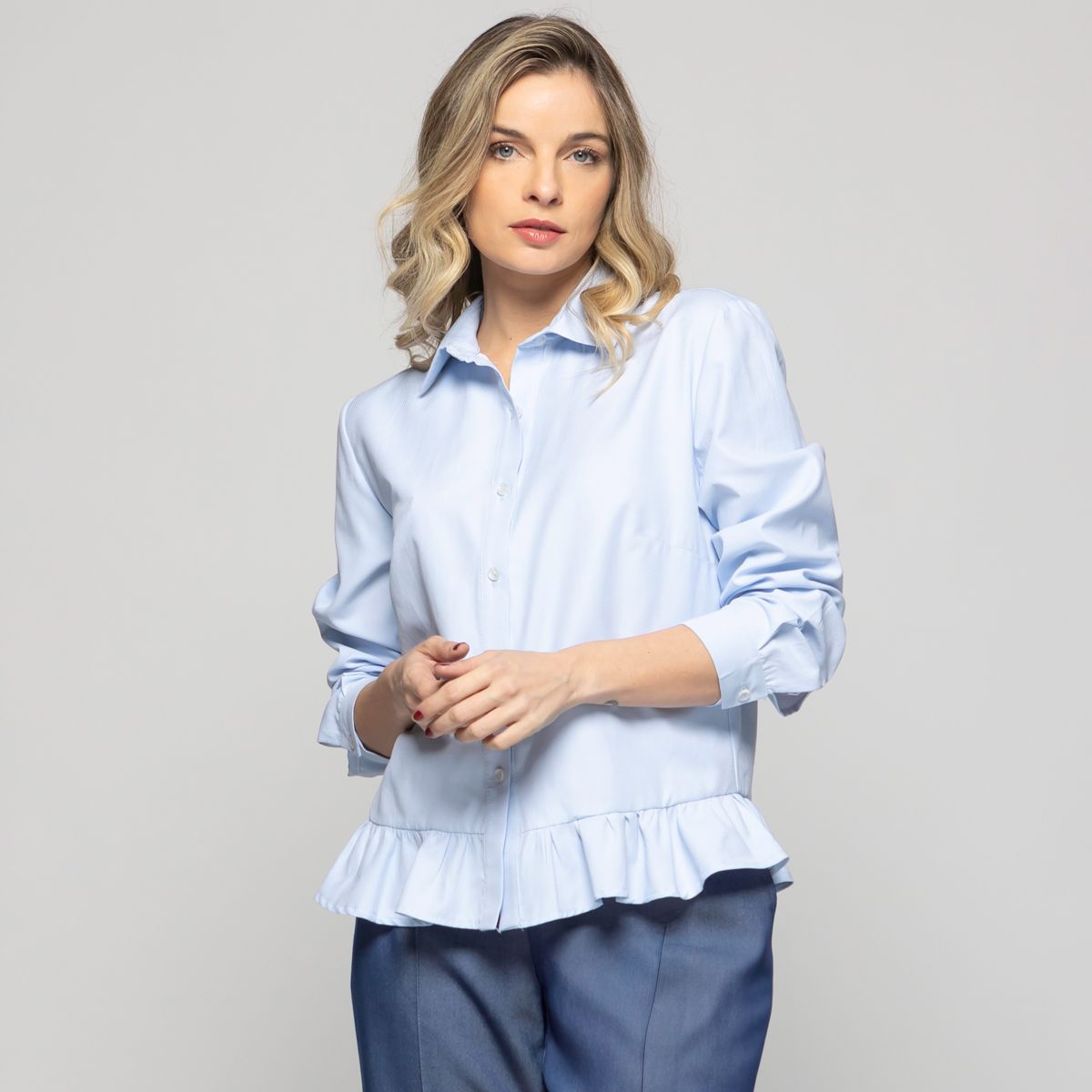 LUDOVICA - Blusa Mujer Cala Camisera Lisa Con Volante En Basta Celeste Ludovica