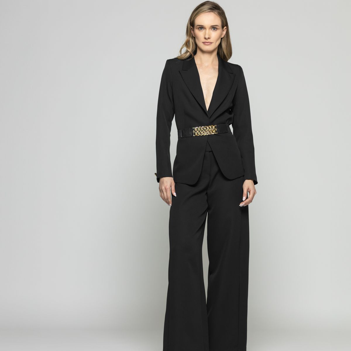 LUDOVICA - Blazer Mujer Hibisco Clásico Con Cinturón Negro Ludovica