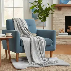 GENERICO - MANTA DECORATIVA GRIS PLATA CON FLECOS 180X130CM CSAMIO