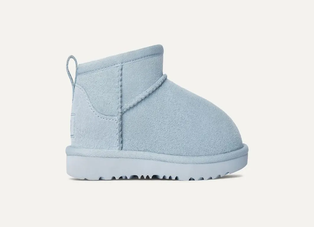 Bota Kids Classic Ultra Mini Celeste