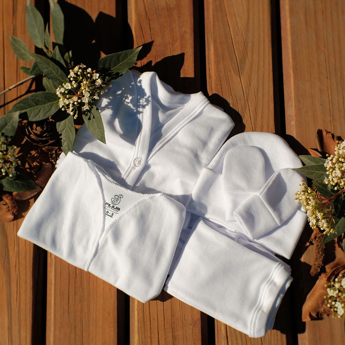 GIRASOL - Ajuar Bebe Algodón Exportación Hecho en Chile Caja Regalo