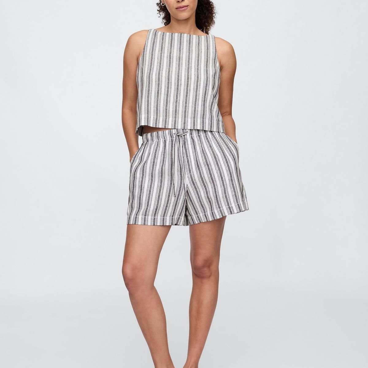 GAP - Short Mujer 4" Lino Striped Blanco Gap
