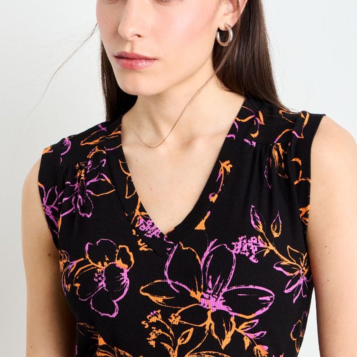 IO - Polera Sin Mangas Mujer Negro iO