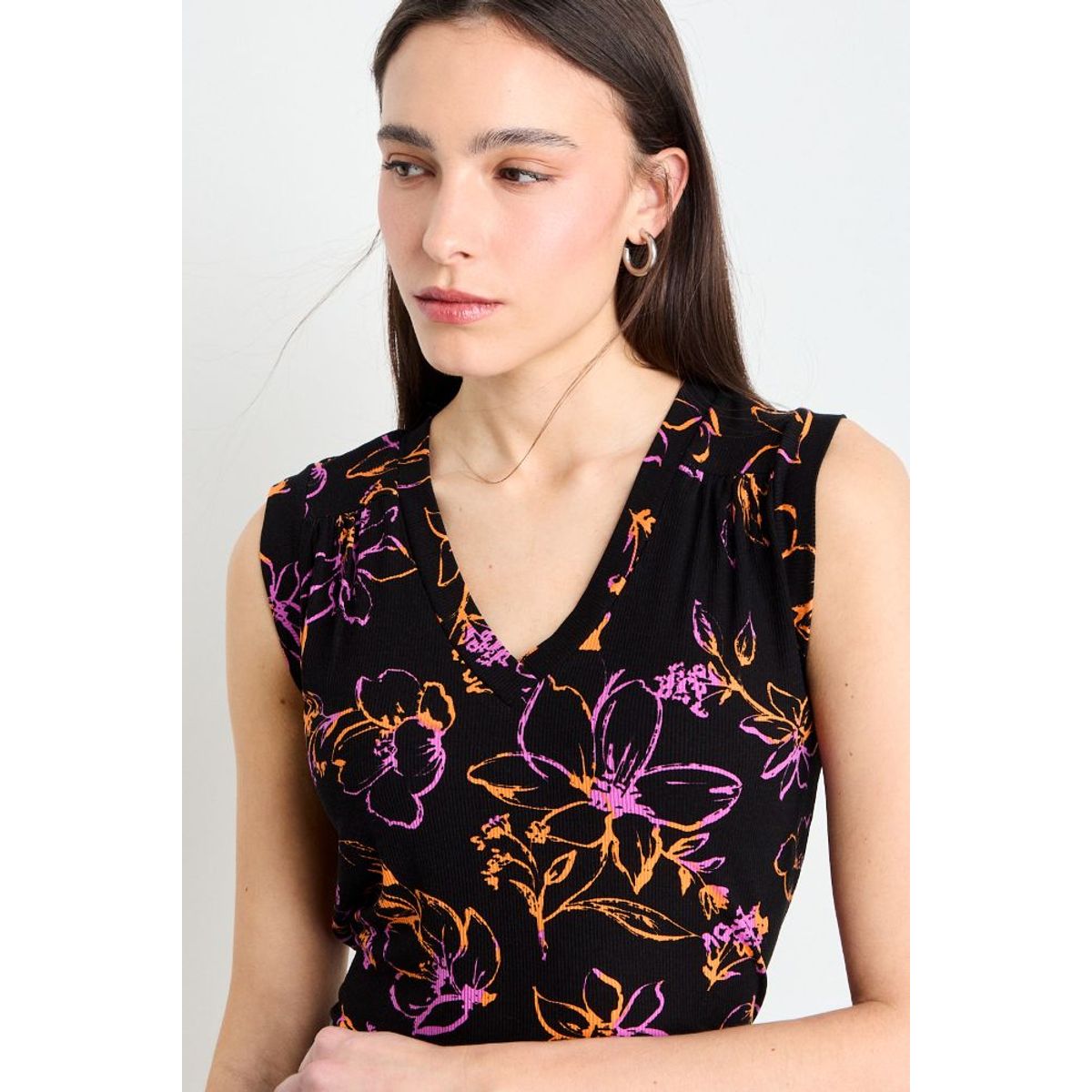 IO - Polera Sin Mangas Mujer Negro iO