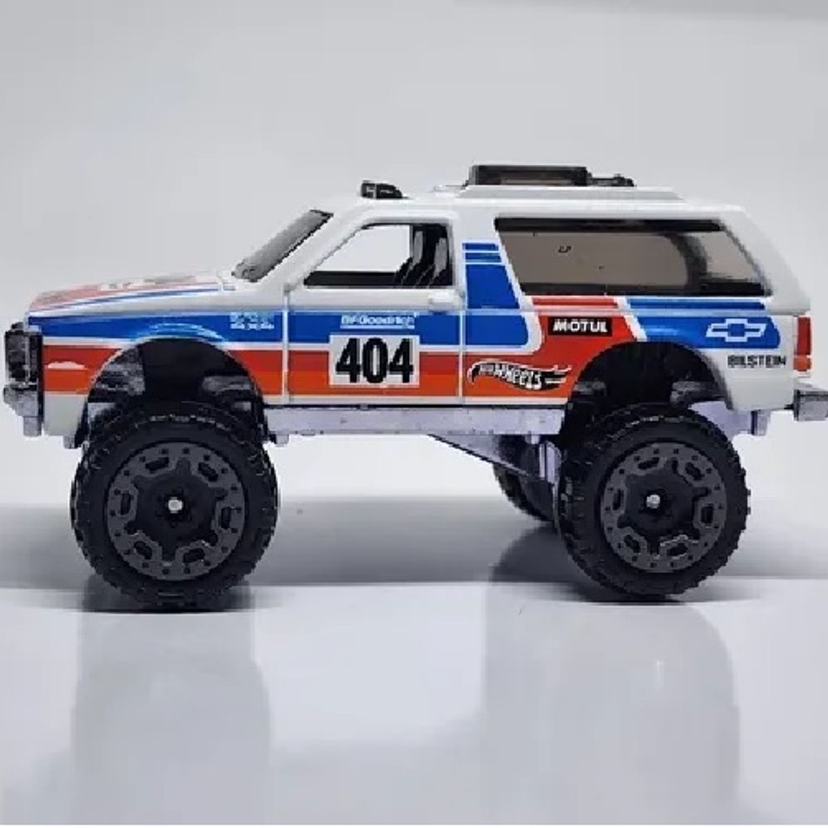 HOT WHEELS - chevy blazer 4x4 Hot wheels 81250