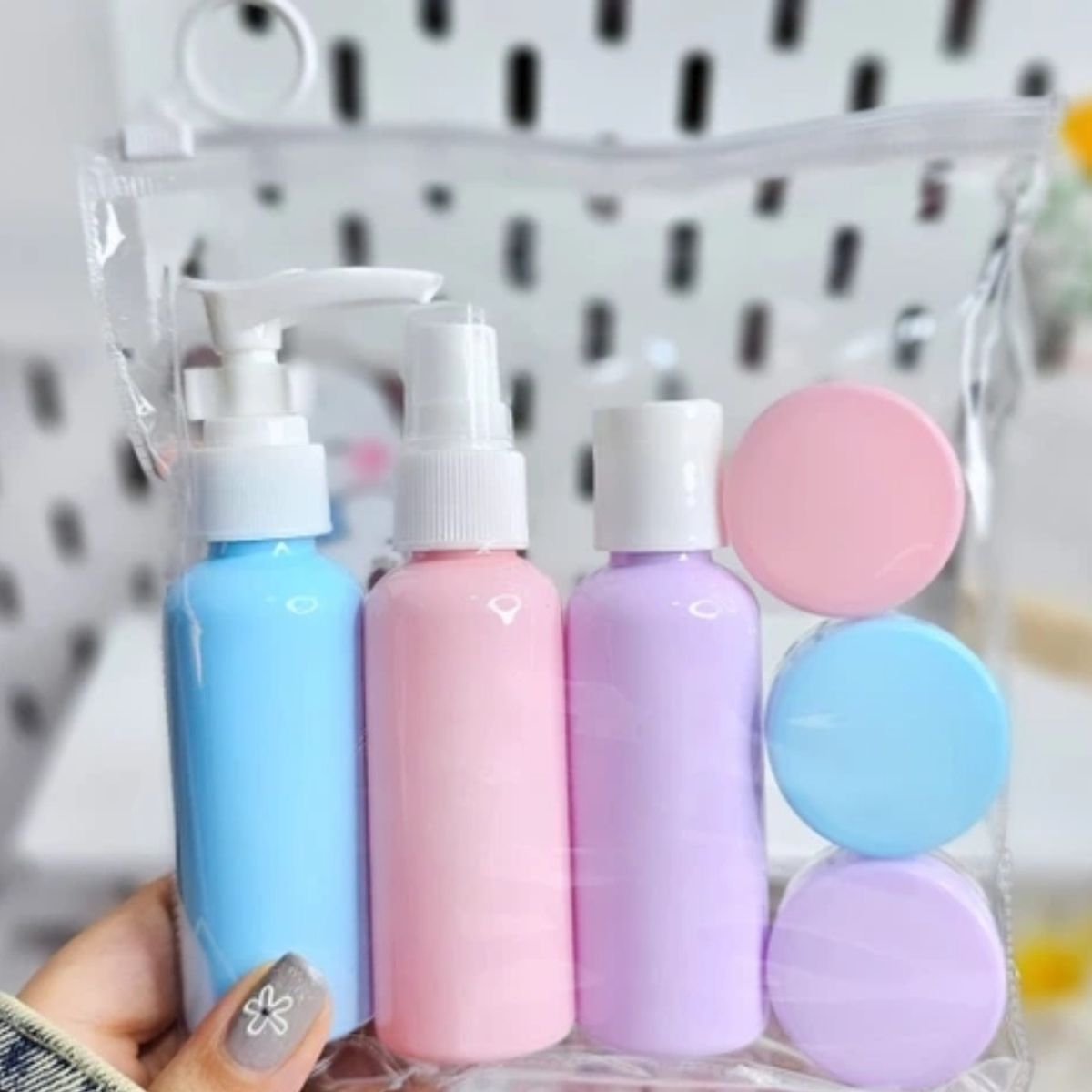 GENERICO - set de 3 botellas y 3 recipientes para viajes