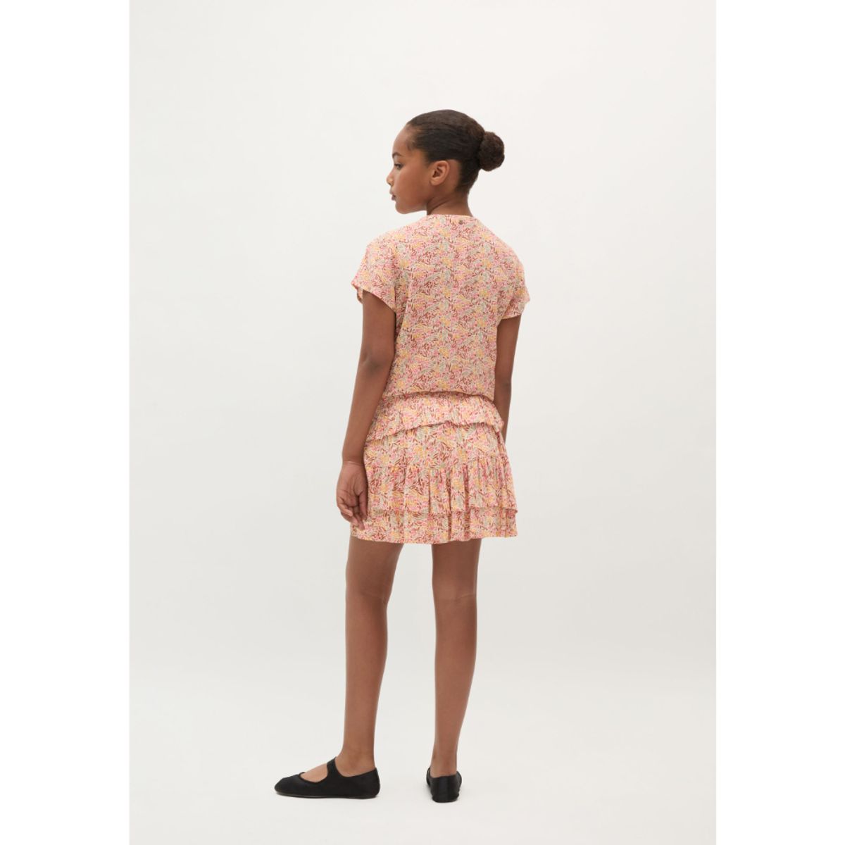 SCALPERS - FALDA MINI FLORES VOLANTES