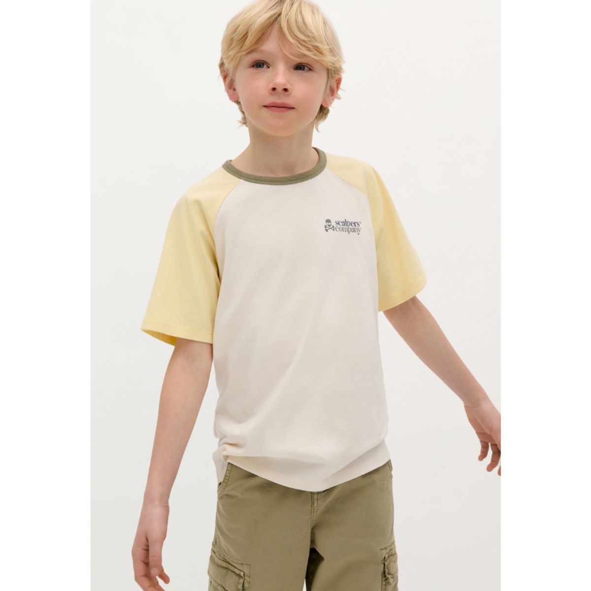 SCALPERS - POLERA PRINT MANGA RANGLAN