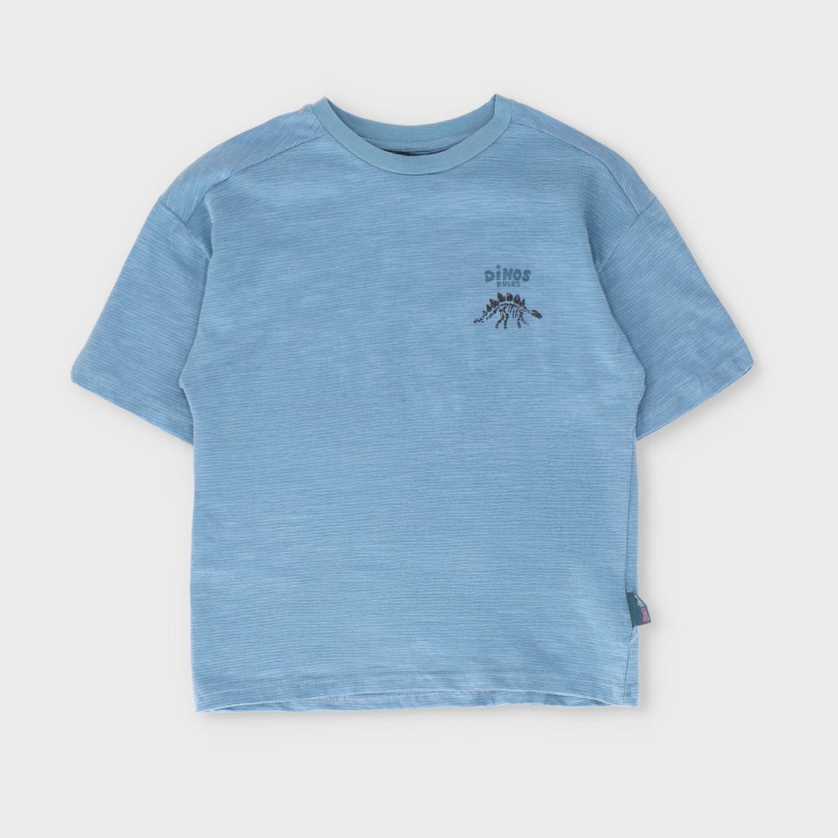 BLACK AND BLUE - Polera manga corta niño con diseño azul Black and Blue