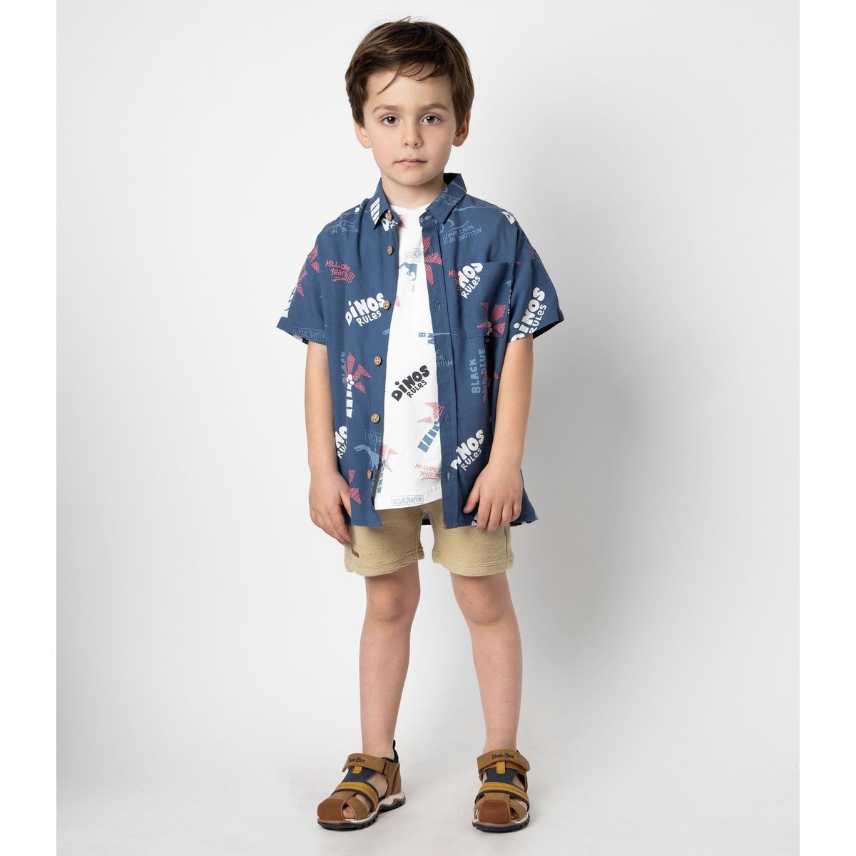 BLACK AND BLUE - Bermuda niño básica beige Black and Blue