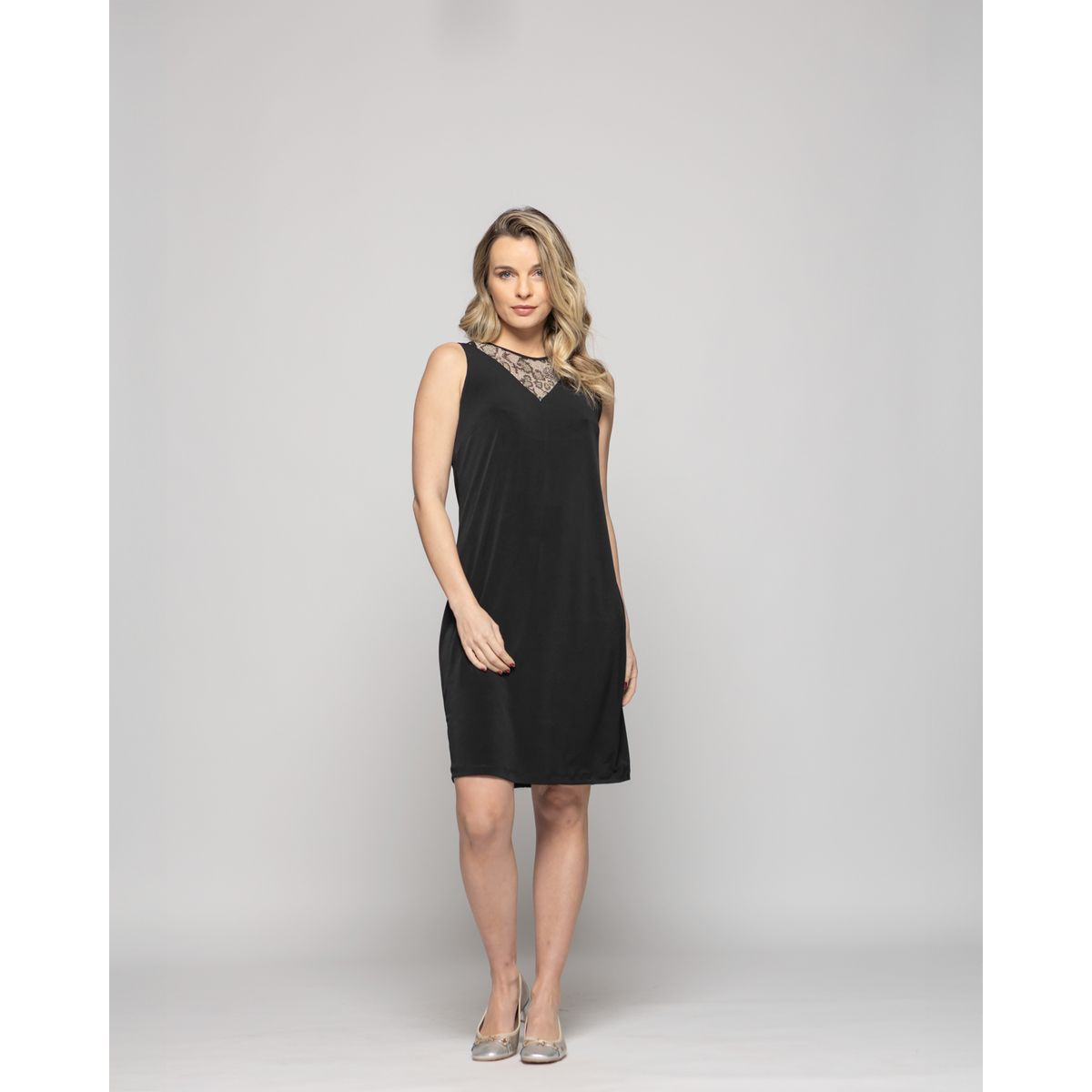 LUDOVICA - Vestido Mujer Alpinia Corto Sin Mangas Encaje Escote Negro Ludovica