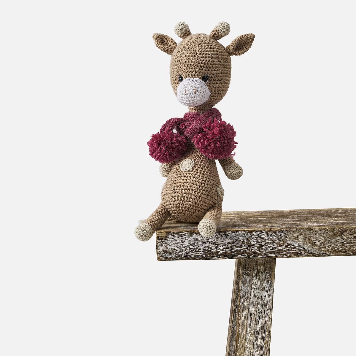 BABYROSEN - Amigurumi Jirafa Chocolate Bufanda Burdeo
