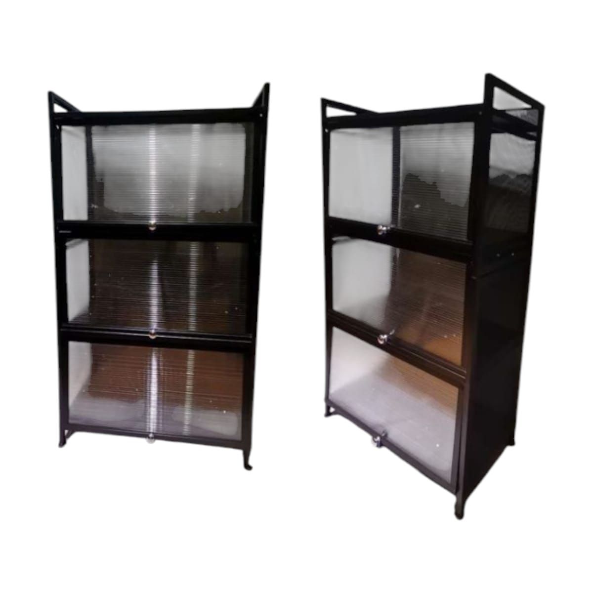 GENERICO - Vitrina Exhibidora Metálica de 3 Niveles con Puertas Gms