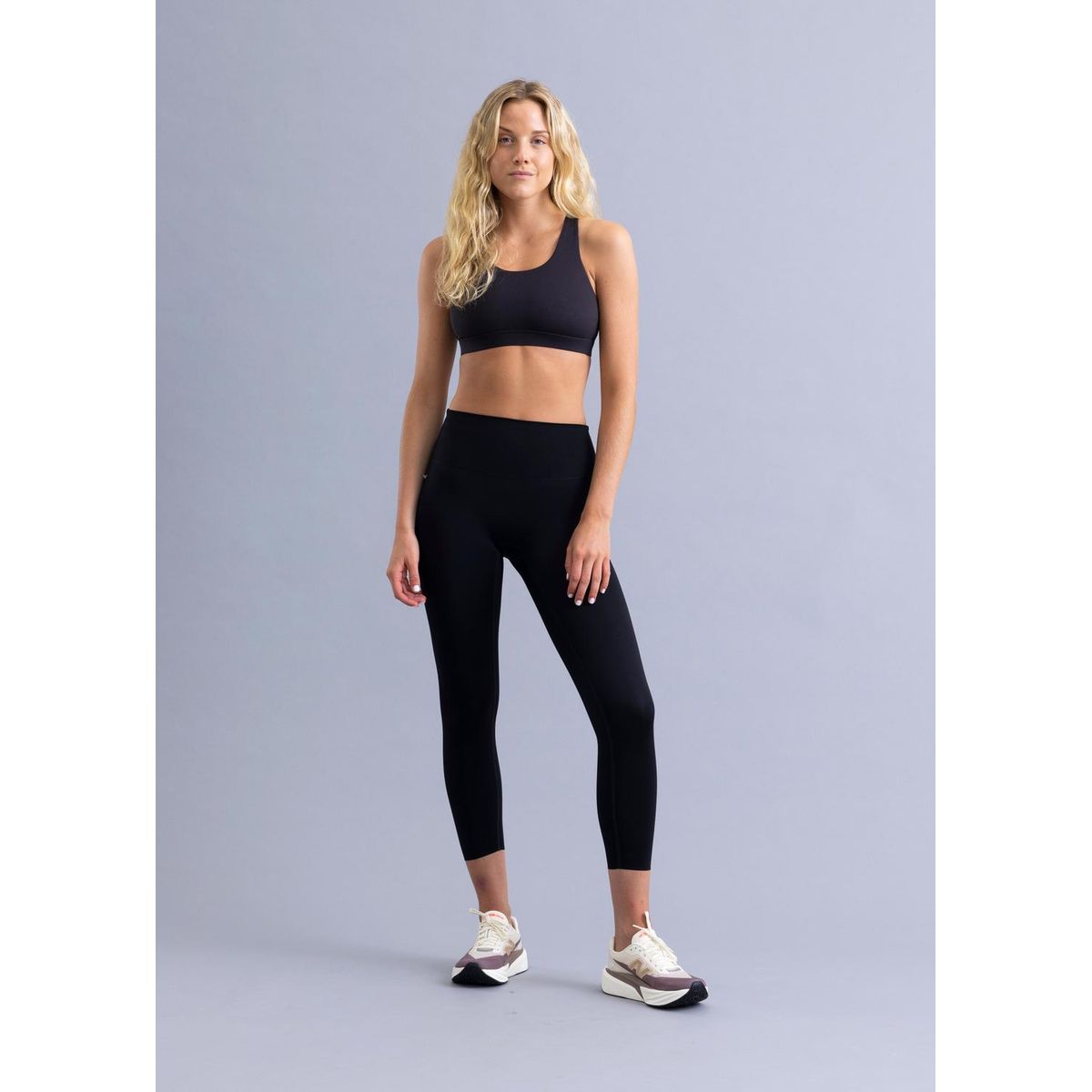 THEA - Legging Running Unfinished Luna Black