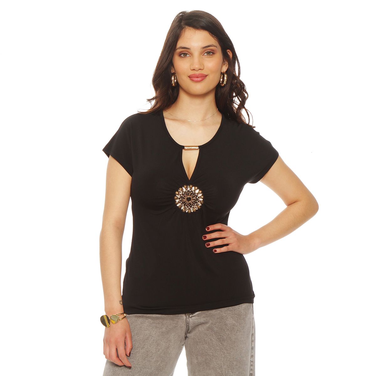 WADOS - POLERA MANGA CORTA SOLIDA ESCOTE V CON APLICACION EN BUSTO