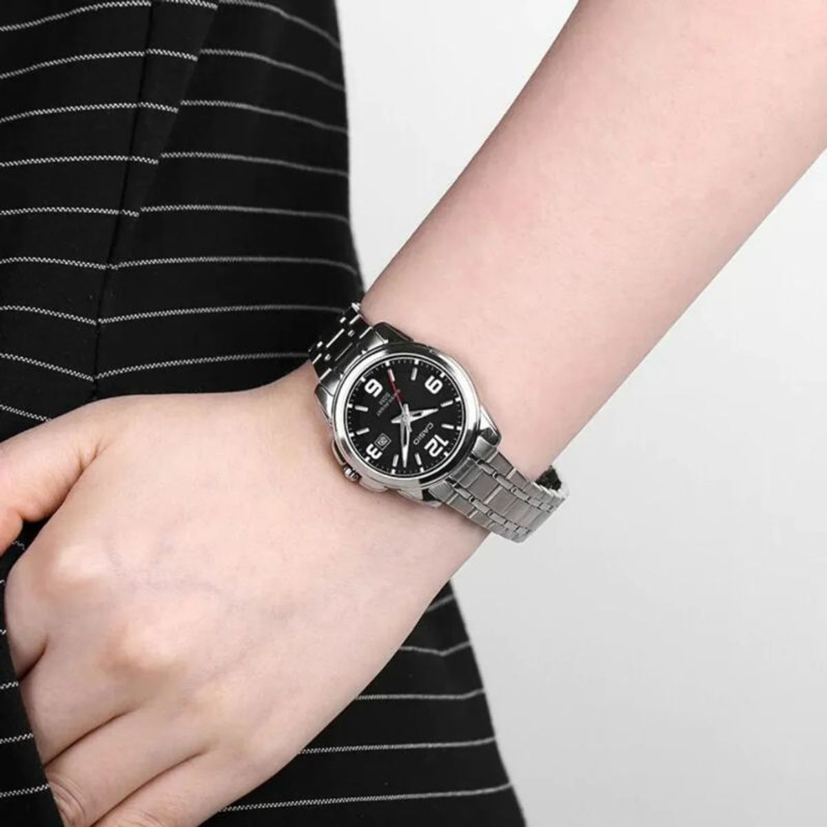 CASIO - Reloj Análogo Casio Mujer LTP-1314D-1AV