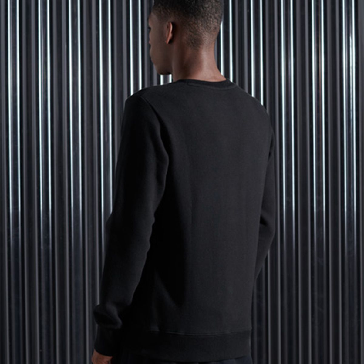 SUPERDRY - Polerón con Cuello Redondo y Logo Fotográfico Vintage Nyc