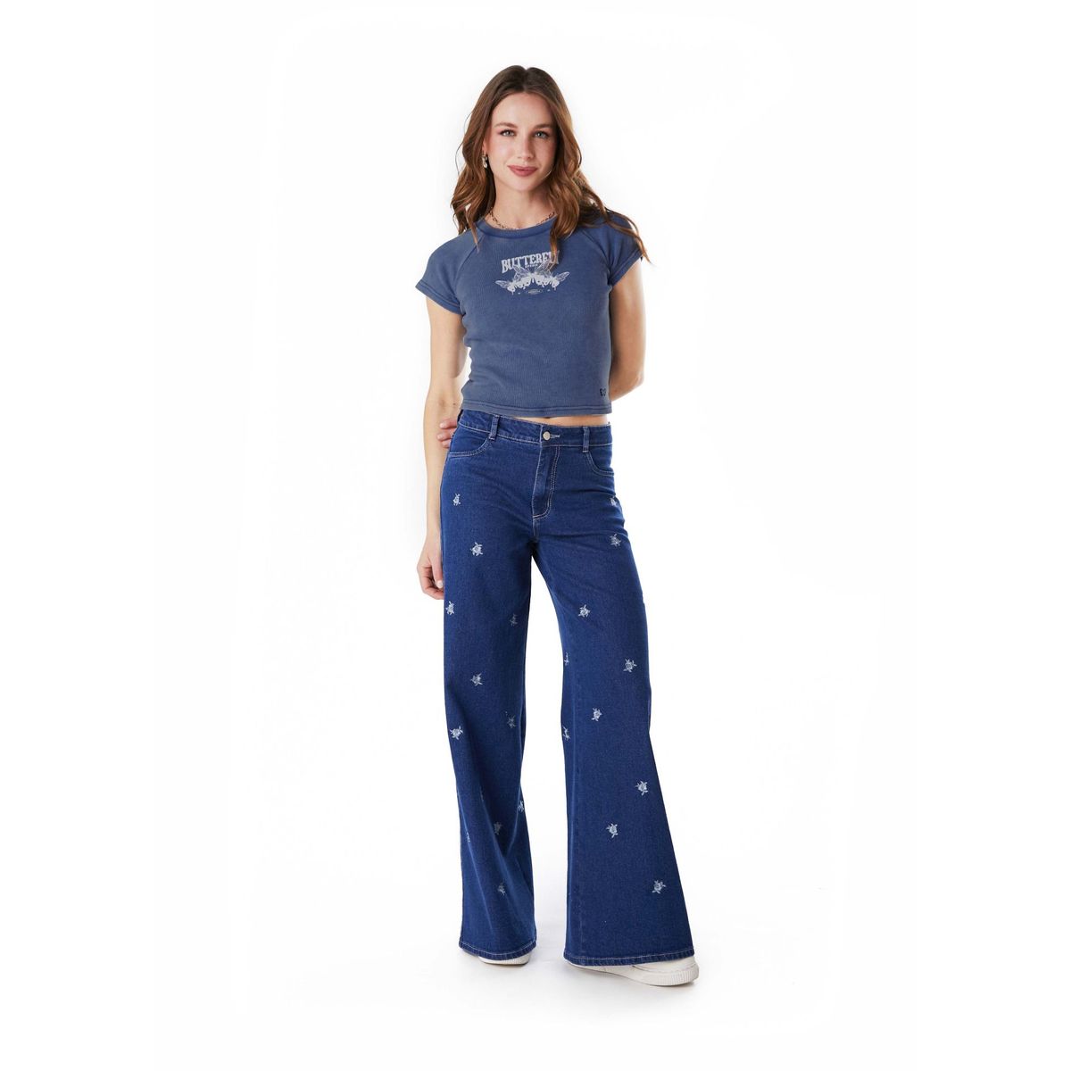 EFESIS - POLERA MILLER BABY TEE ESTAMPADA CELESTE EFESIS