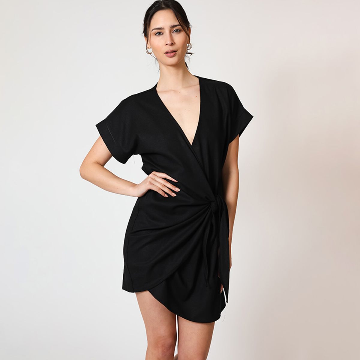 NATALIA SEGUEL - Vestido Josefina Lino Negro  Natalia Seguel