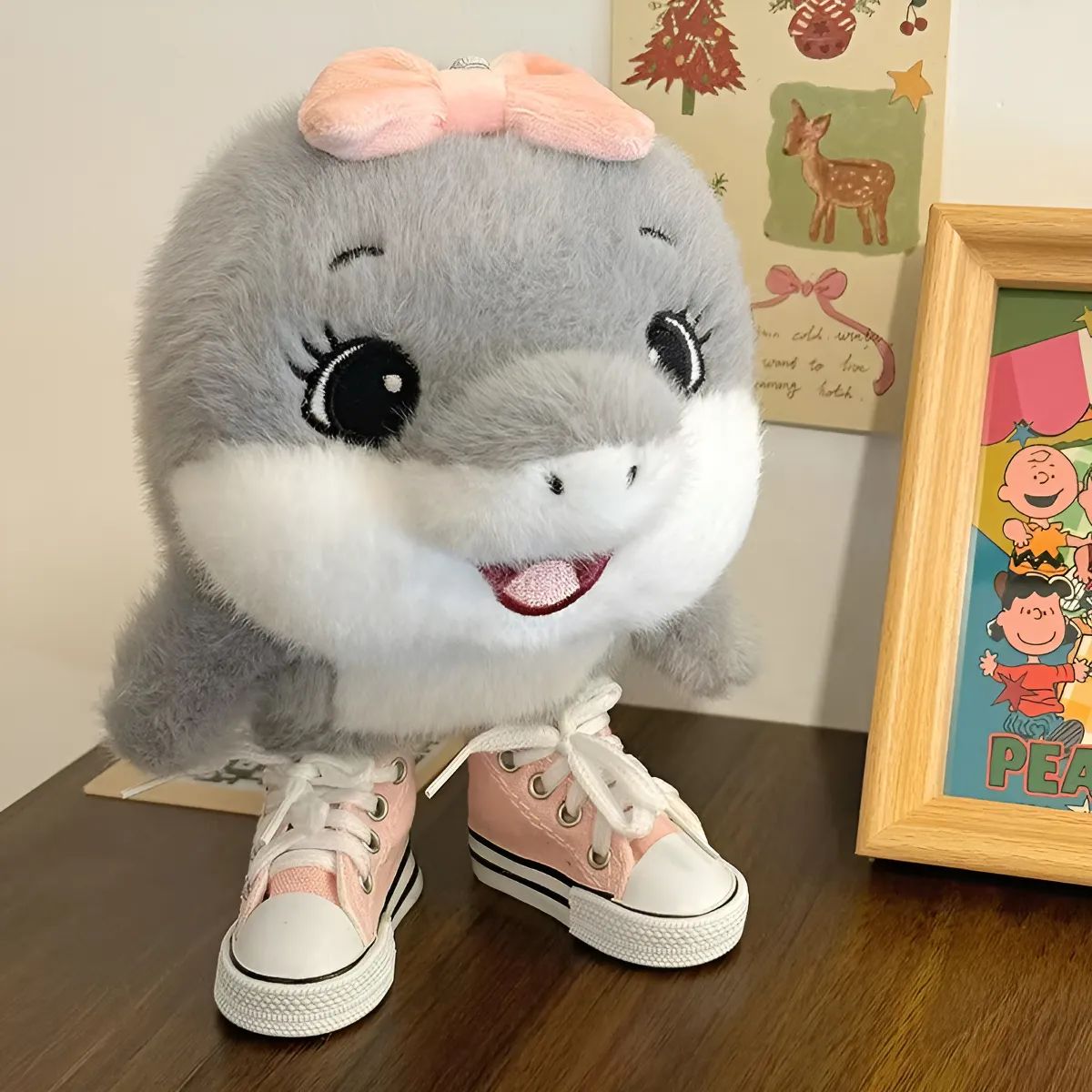 GENERICO - Tralalerita Peluche tralalerito Brainrot Chica Tiburón