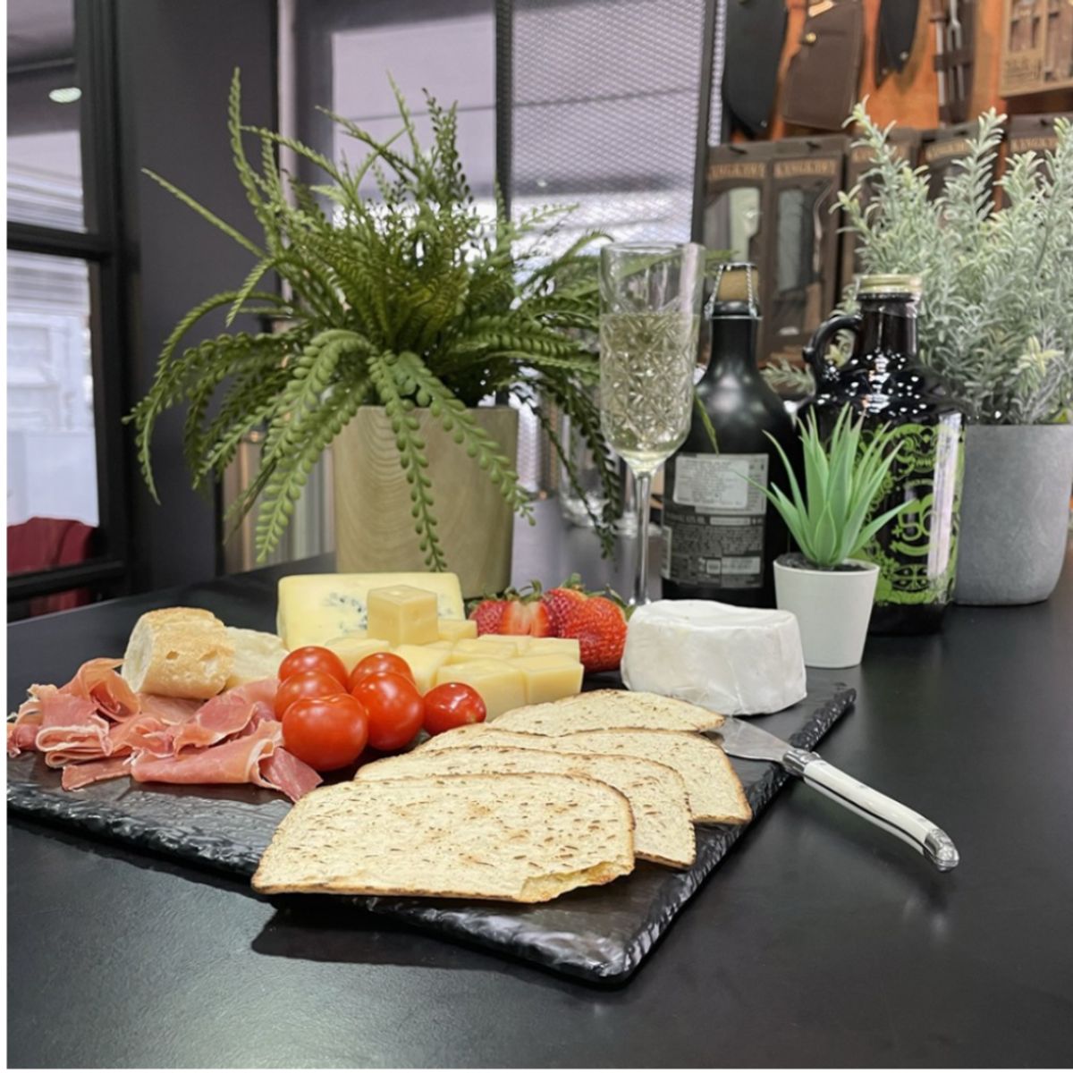 GENERICO - Plato Tabla de Piedra Pizarra Cuadrado 20x20 cm