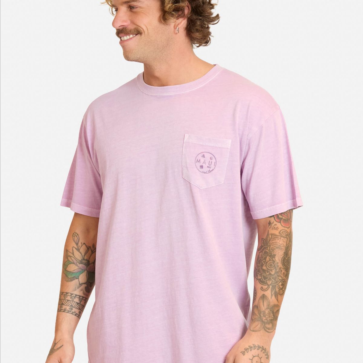 MAUI AND SONS - Polera MC Kubomo Morado Hombre Maui And Sons