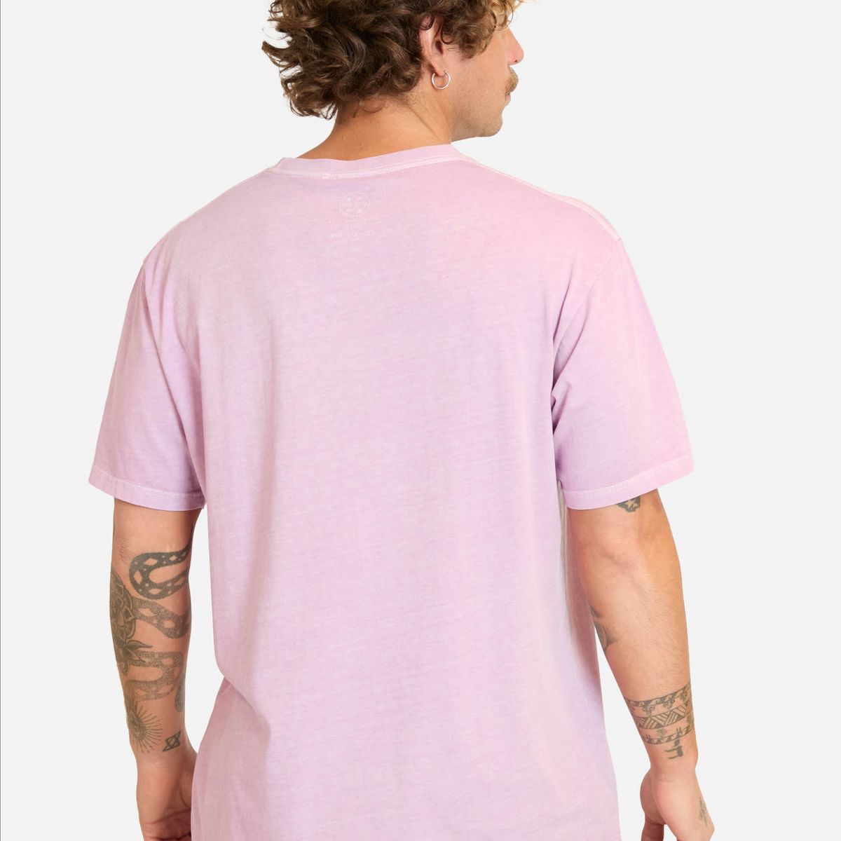 MAUI AND SONS - Polera MC Kubomo Morado Hombre Maui And Sons