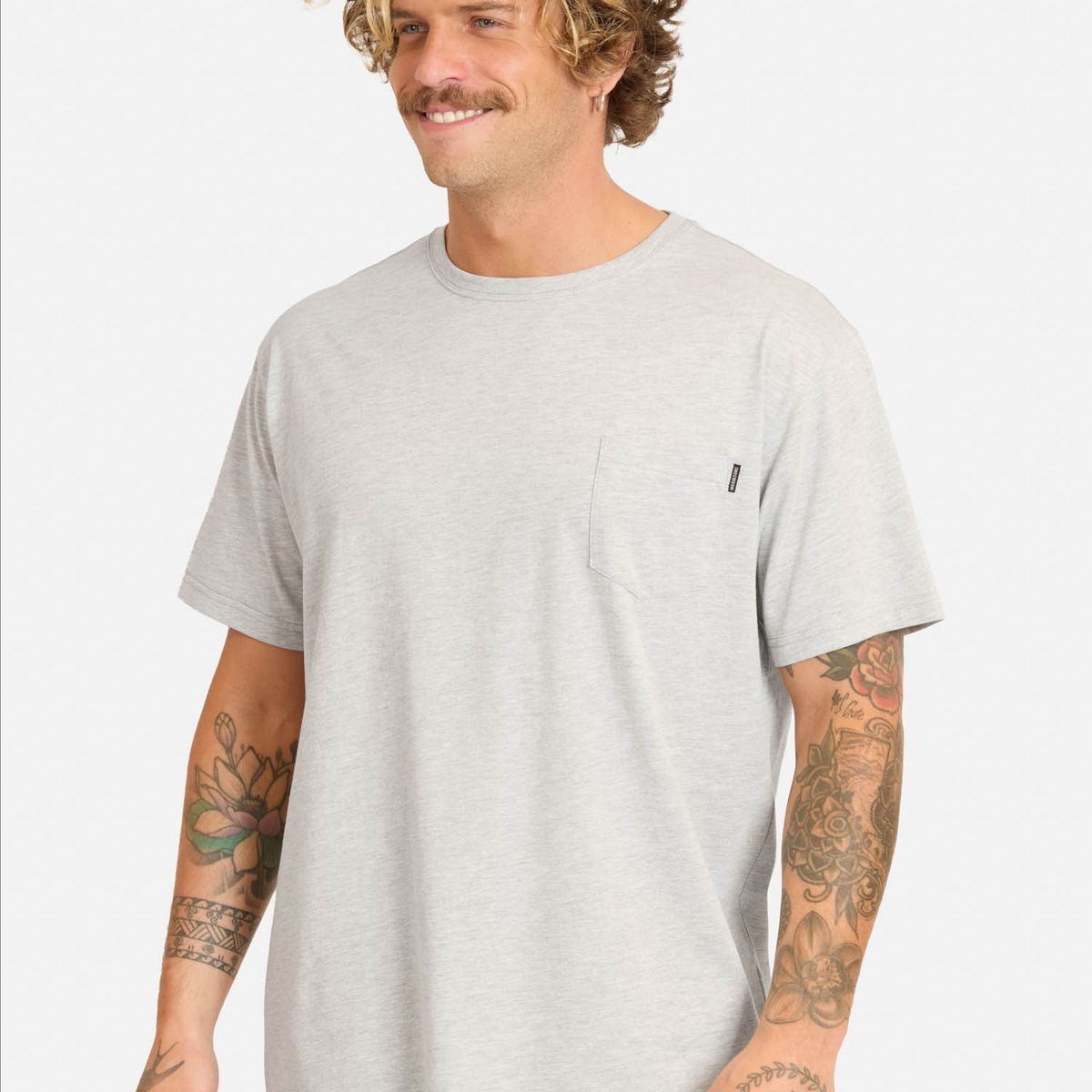 MAUI AND SONS - Polera MC Pazika Gris Hombre Maui And Sons