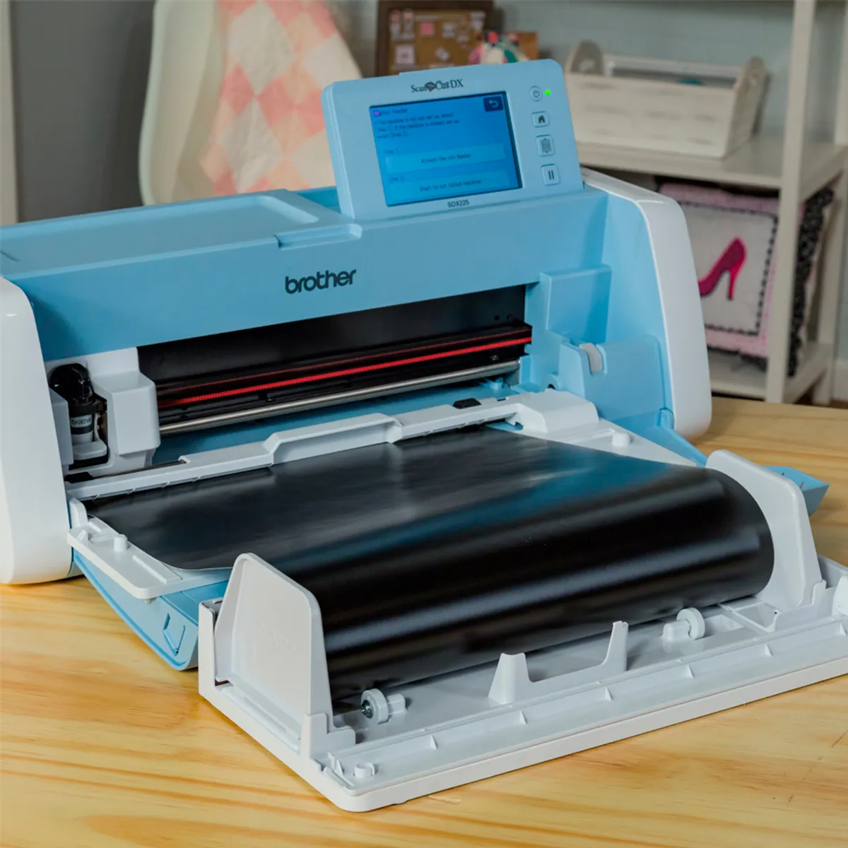 BROTHER - ScanNCut 225 Brother + rodillo alimentador vinilo + 5 vinilos