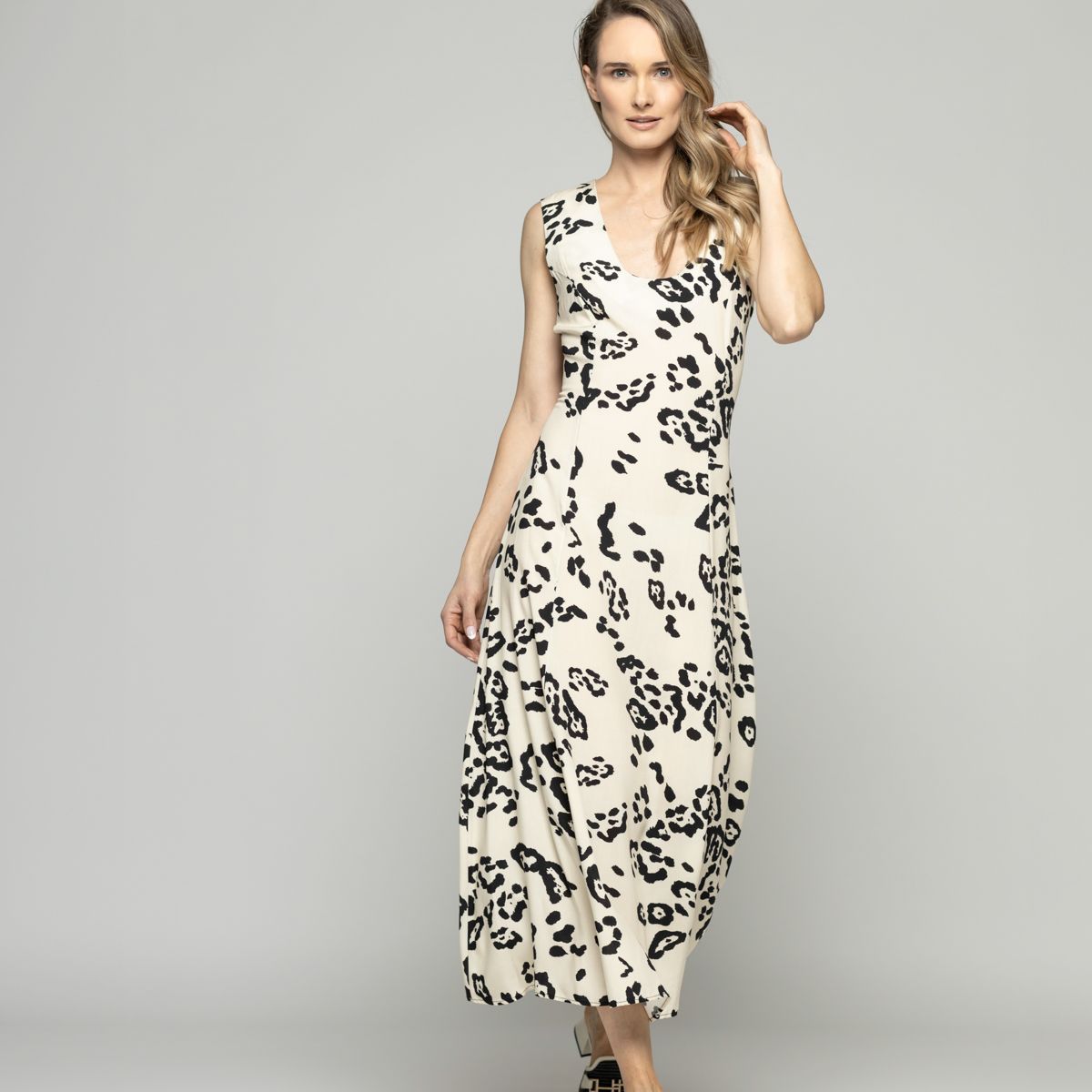 LUDOVICA - Vestido Mujer Vanda Midi Viscosa Sin Mangas Estampado Beige Ludovica