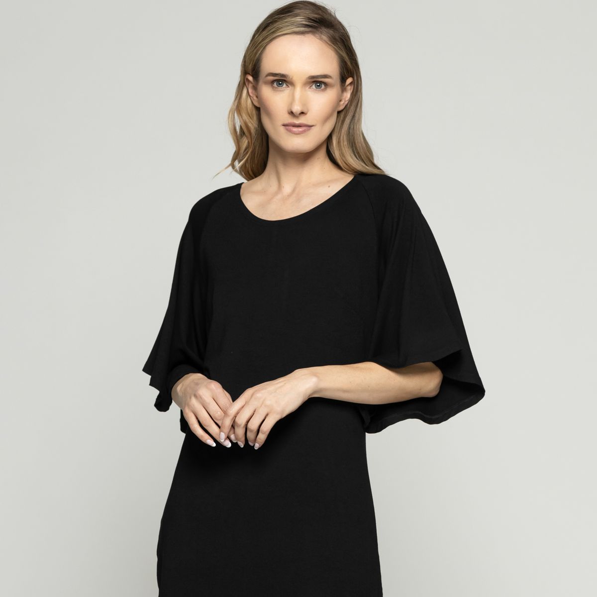 LUDOVICA - Vestido Mujer Zinnia Manga Murciélago Cuello Redondo Negro Ludovica