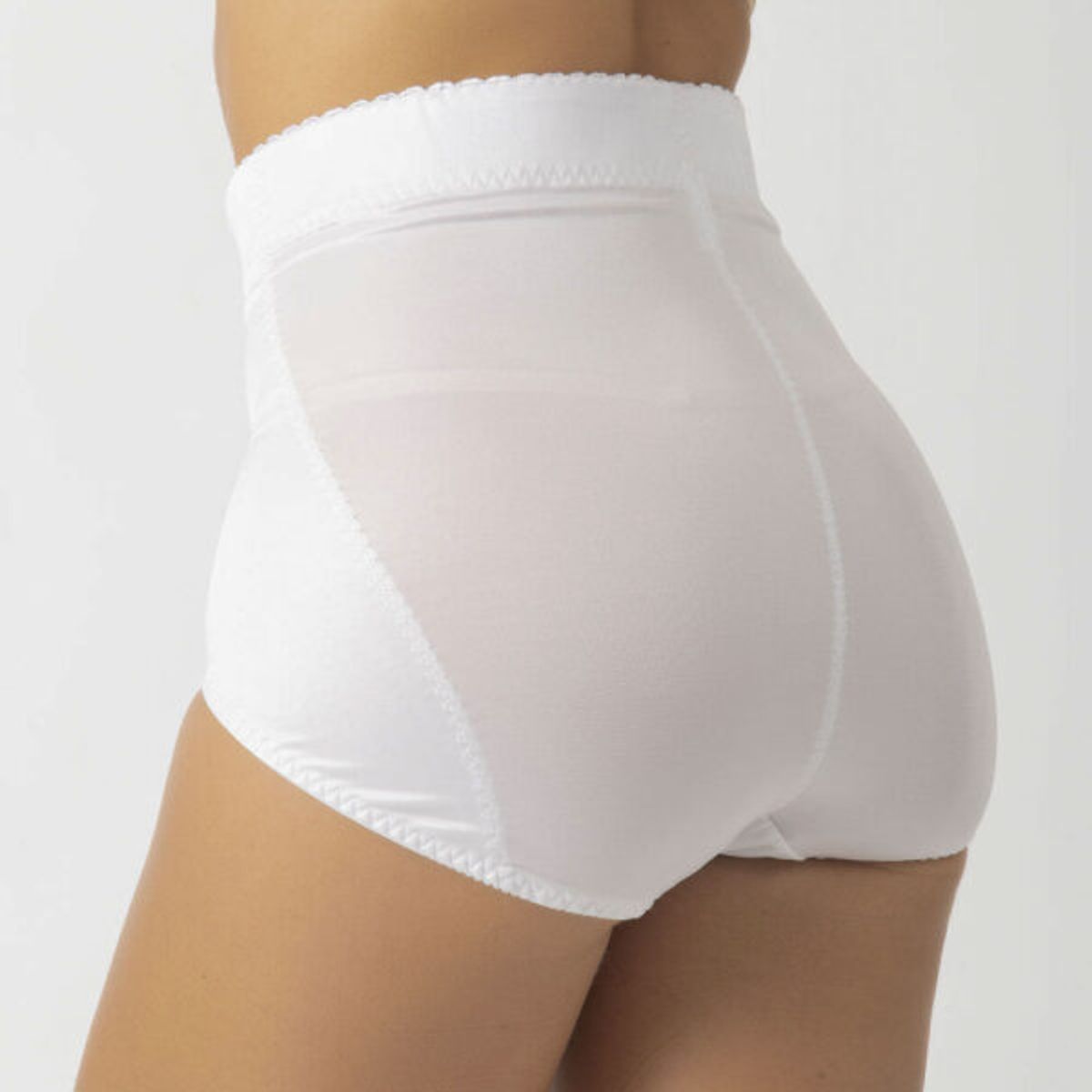 LADY GENNY - Calzón faja Reductora de tiro alto y Powernet