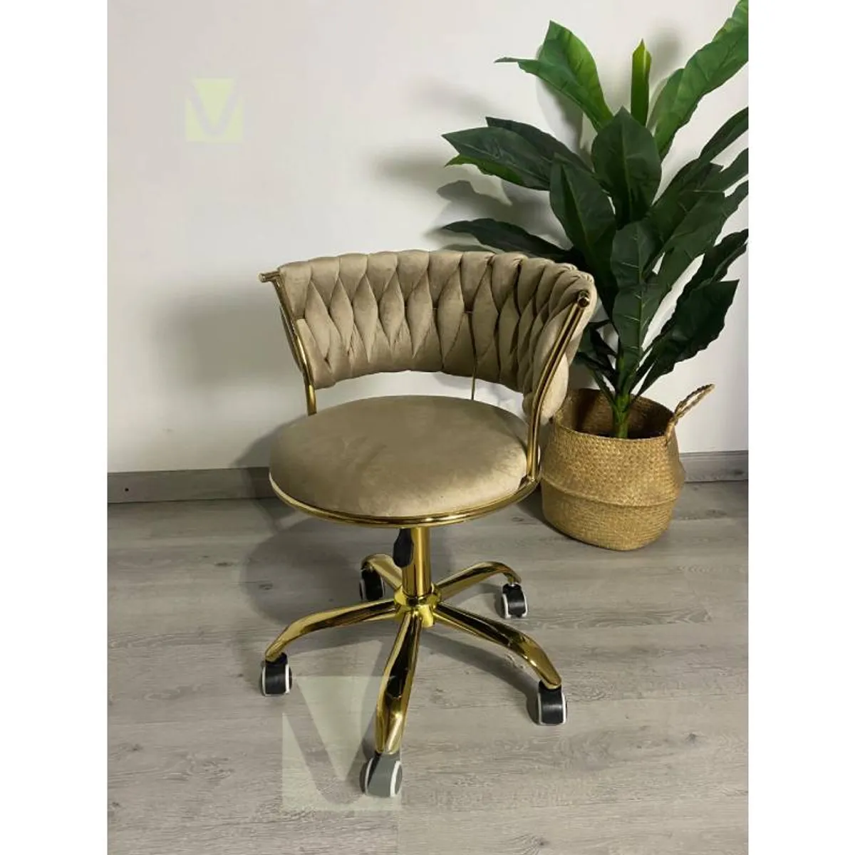 MOAD - Silla de Oficina Royal Queen