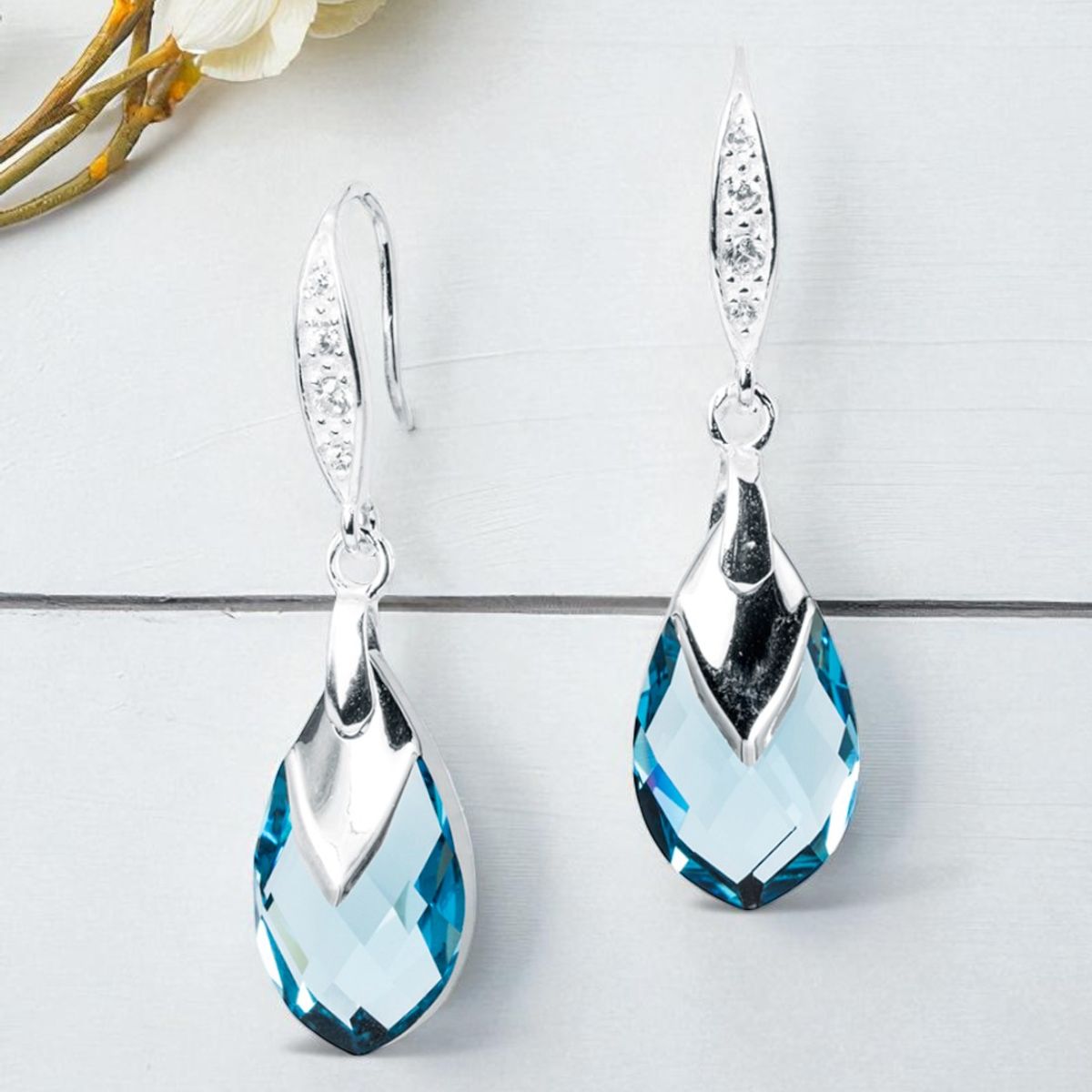 JOYAS MONTERO - Aros Alaska Plata 925 creado cristales de Swarovski® Aquamarine