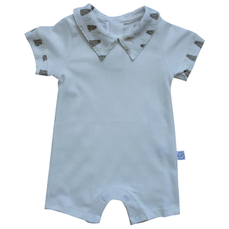 PEQUEÑA GRACIA - Ranita Alex enterito de verano color Ivory Almendra