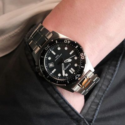 Imagen 2 del producto Reloj Análogo Hombre MTD-135D-1AV