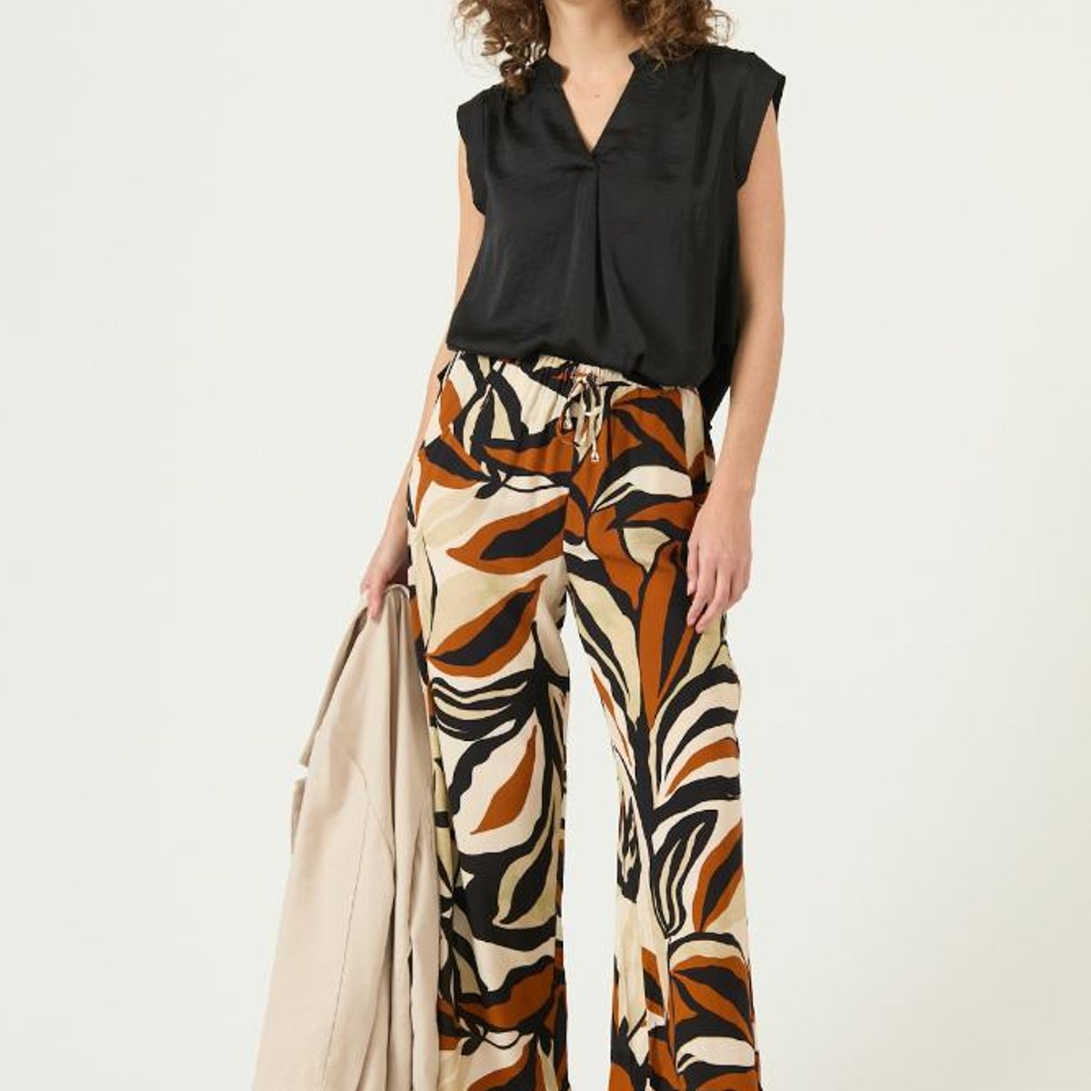 PRIVILEGE - Blusa negra PRIVILEGE 3324